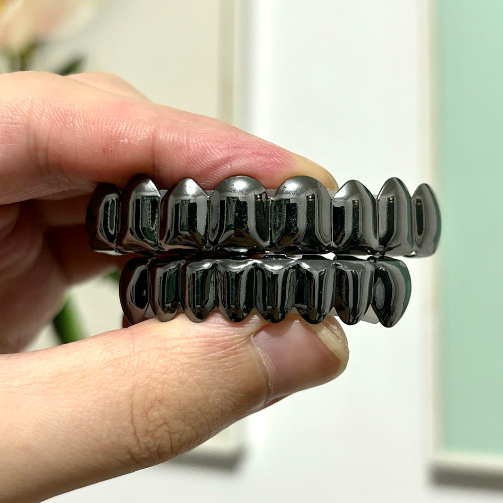 YOUNGX Grillz Gigi Warna Hitam - Body Jewelry For Men ulasan dan harga