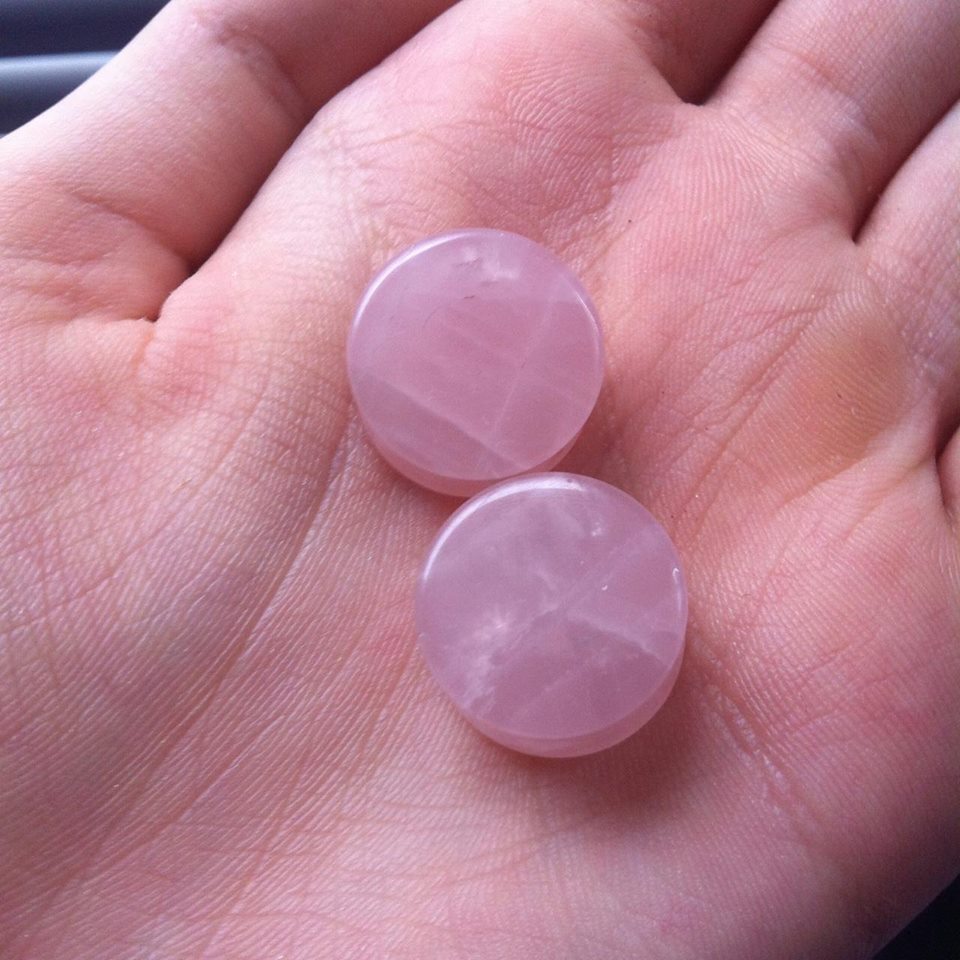 2 PC Pink Kuarsa Organik Batu  - Body Jewelry Plus ulasan dan harga