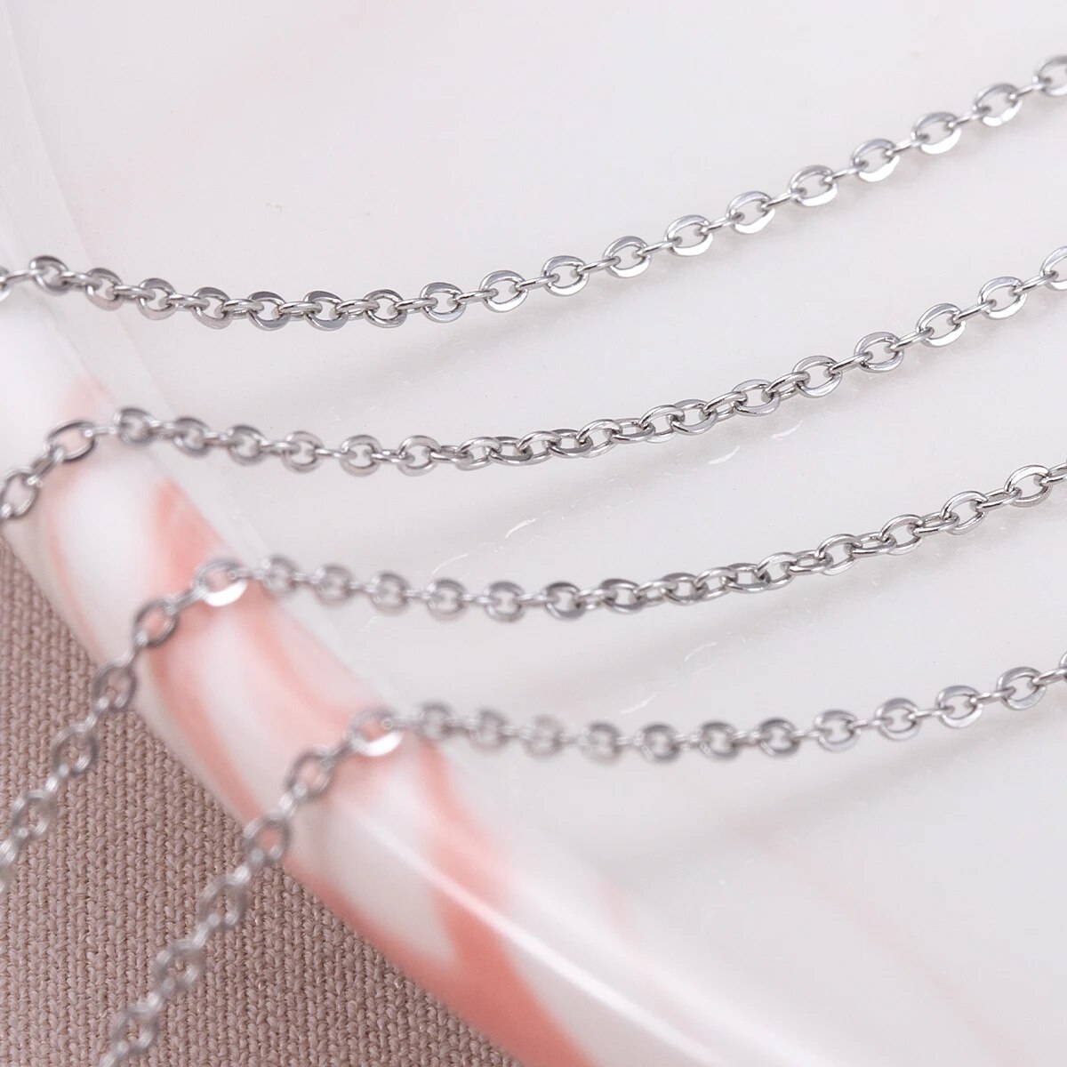 Rantai Tipis Bentuk O Baja Tah - Body Jewelry Chain ulasan dan harga